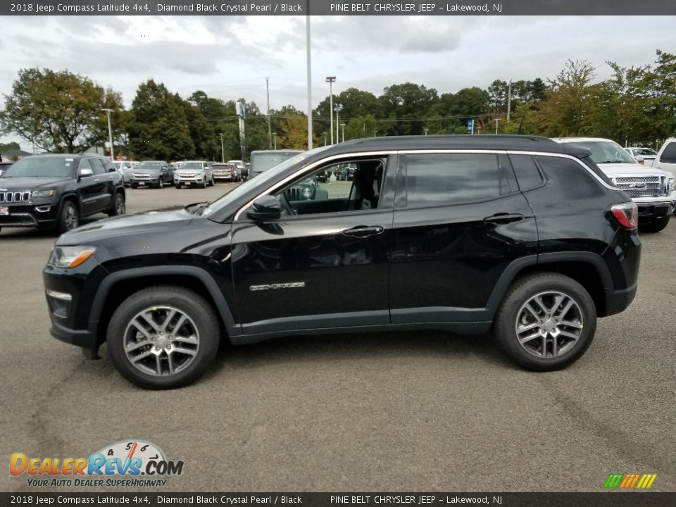 2018 Jeep Compass Latitude 4x4 Diamond Black Crystal Pearl / Black Photo #3