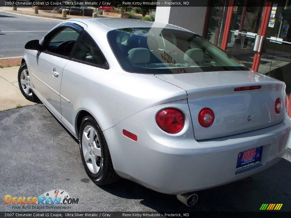 2007 Chevrolet Cobalt LS Coupe Ultra Silver Metallic / Gray Photo #8