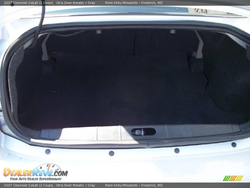 2007 Chevrolet Cobalt LS Coupe Ultra Silver Metallic / Gray Photo #13