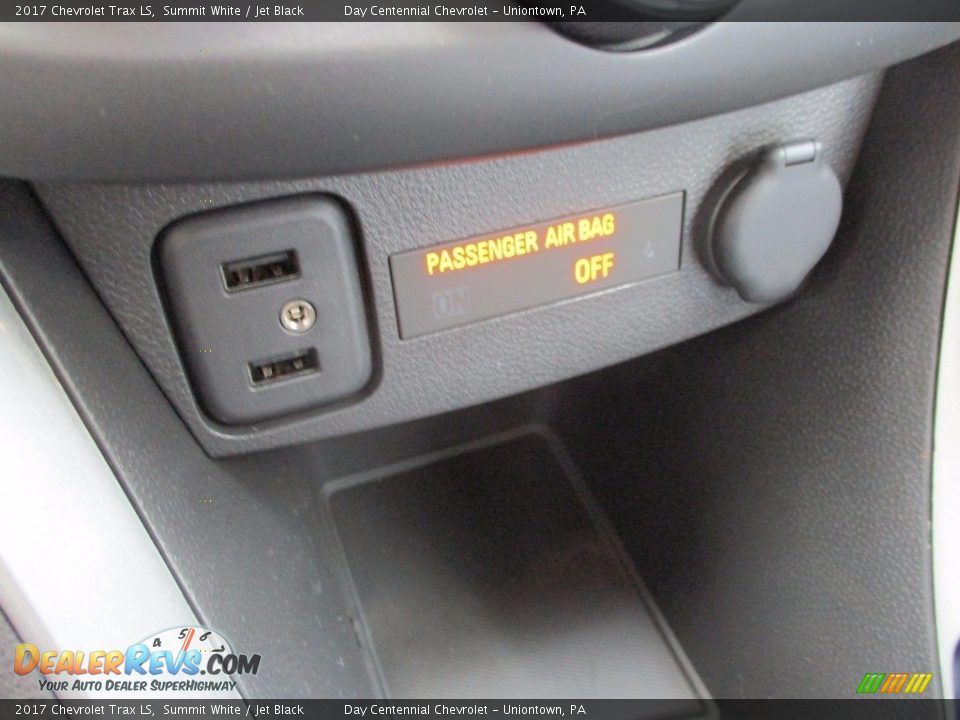 2017 Chevrolet Trax LS Summit White / Jet Black Photo #9
