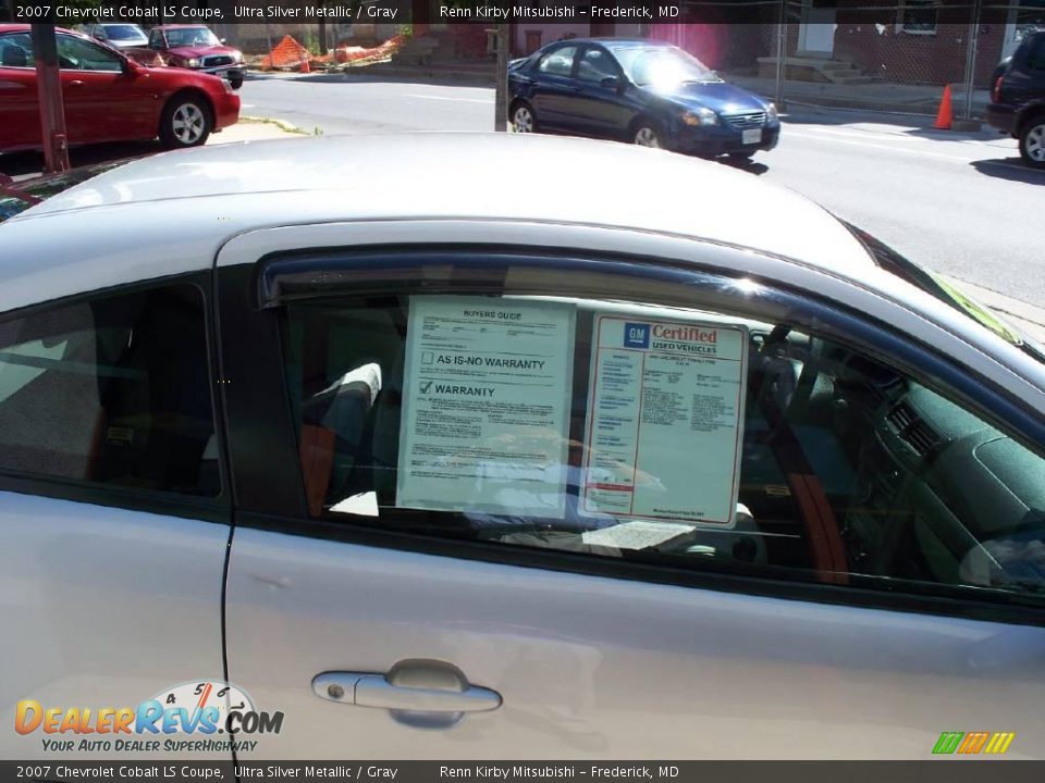 2007 Chevrolet Cobalt LS Coupe Ultra Silver Metallic / Gray Photo #17