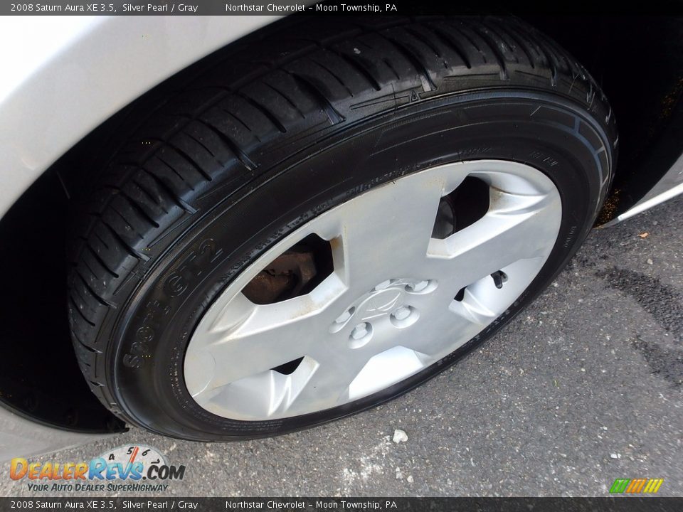 2008 Saturn Aura XE 3.5 Silver Pearl / Gray Photo #7