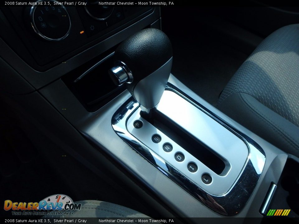 2008 Saturn Aura XE 3.5 Silver Pearl / Gray Photo #12