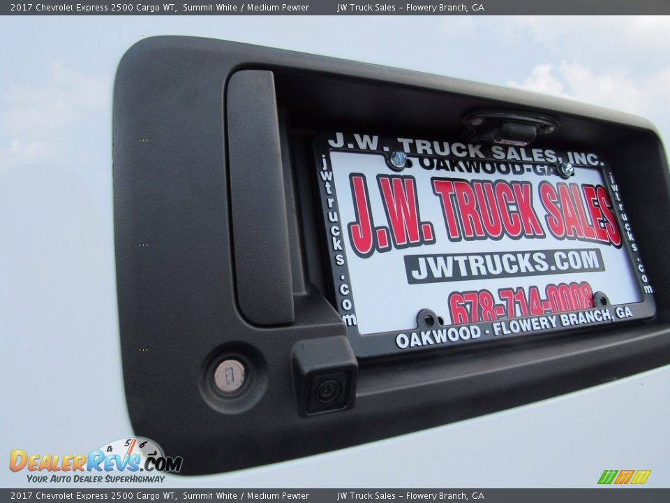 2017 Chevrolet Express 2500 Cargo WT Summit White / Medium Pewter Photo #36