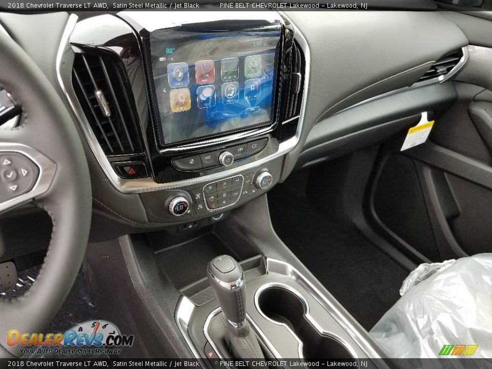 2018 Chevrolet Traverse LT AWD Satin Steel Metallic / Jet Black Photo #10