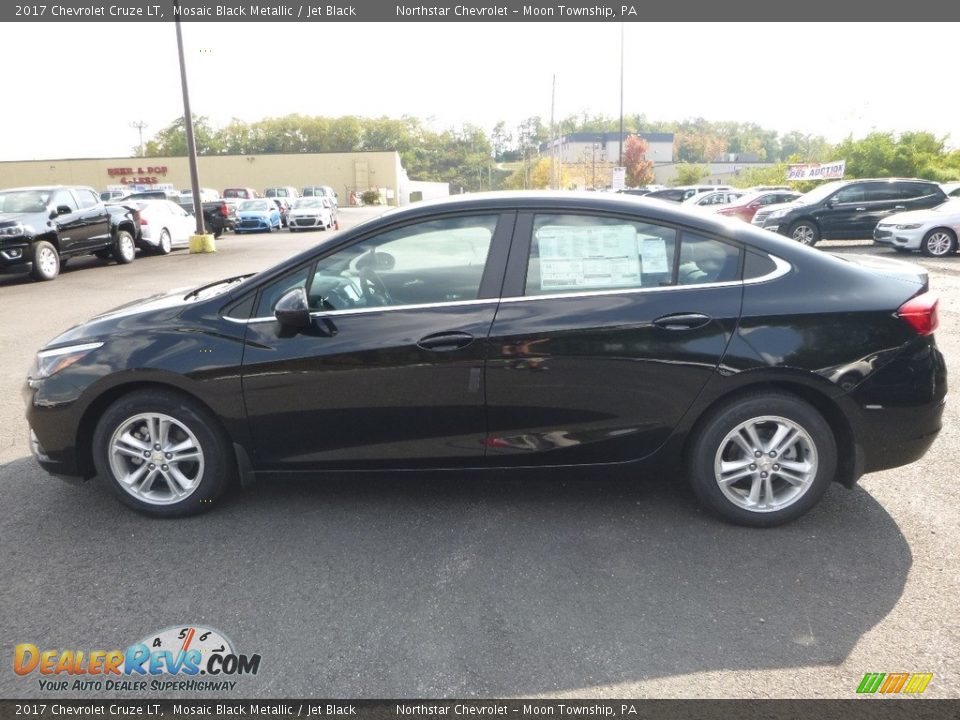 2017 Chevrolet Cruze LT Mosaic Black Metallic / Jet Black Photo #2