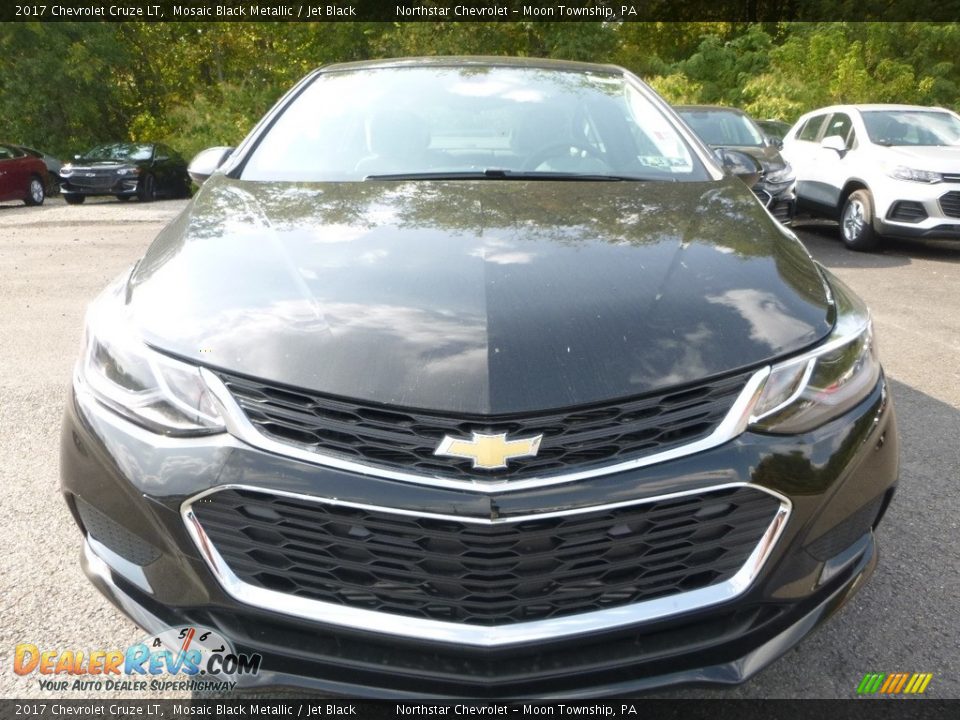 2017 Chevrolet Cruze LT Mosaic Black Metallic / Jet Black Photo #8