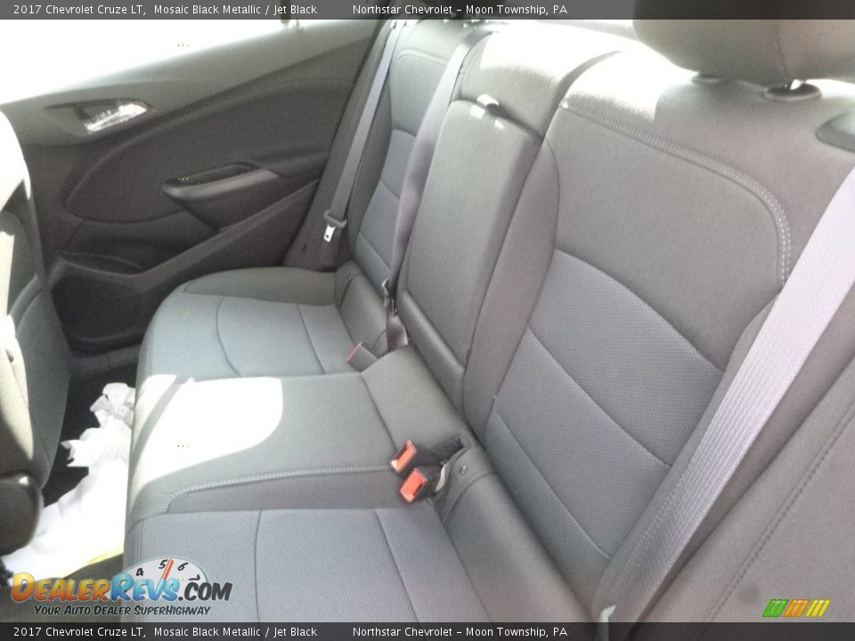2017 Chevrolet Cruze LT Mosaic Black Metallic / Jet Black Photo #13