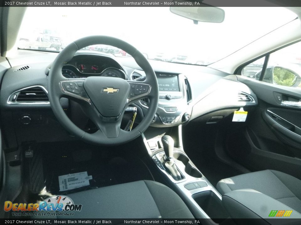 2017 Chevrolet Cruze LT Mosaic Black Metallic / Jet Black Photo #14