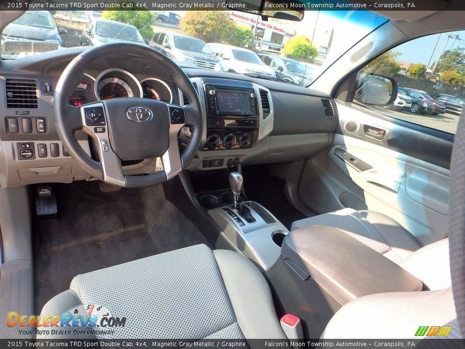 2015 Toyota Tacoma TRD Sport Double Cab 4x4 Magnetic Gray Metallic / Graphite Photo #17