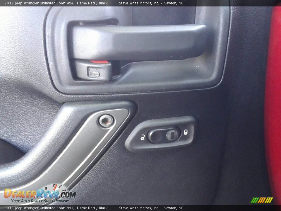 2012 Jeep Wrangler Unlimited Sport 4x4 Flame Red / Black Photo #14