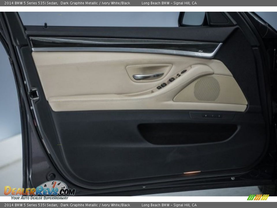 2014 BMW 5 Series 535i Sedan Dark Graphite Metallic / Ivory White/Black Photo #21