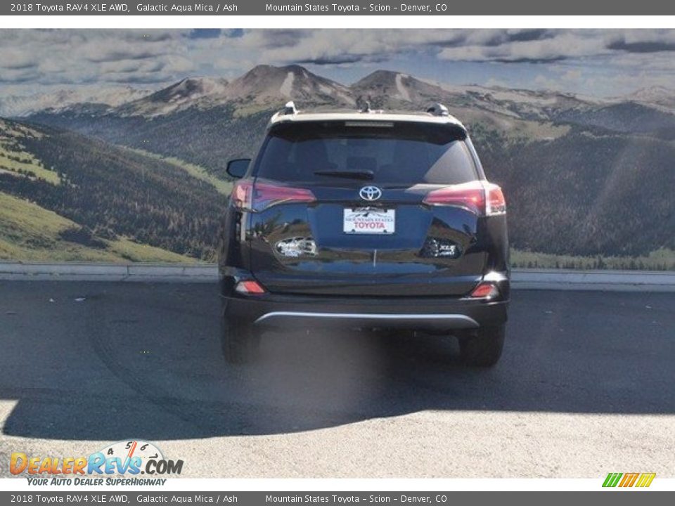 2018 Toyota RAV4 XLE AWD Galactic Aqua Mica / Ash Photo #4