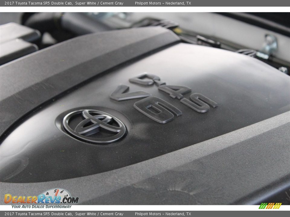 2017 Toyota Tacoma SR5 Double Cab Super White / Cement Gray Photo #24