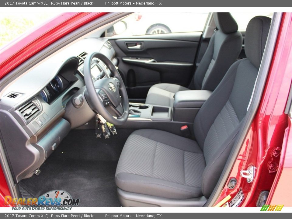 2017 Toyota Camry XLE Ruby Flare Pearl / Black Photo #9