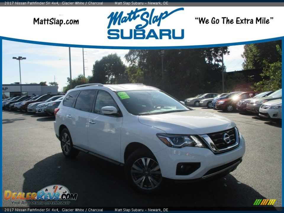 2017 Nissan Pathfinder SV 4x4 Glacier White / Charcoal Photo #1