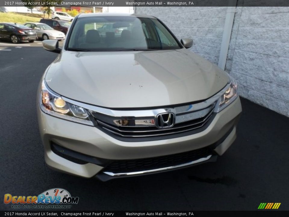2017 Honda Accord LX Sedan Champagne Frost Pearl / Ivory Photo #4