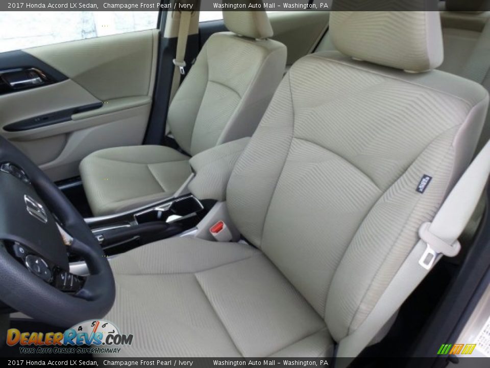 2017 Honda Accord LX Sedan Champagne Frost Pearl / Ivory Photo #9