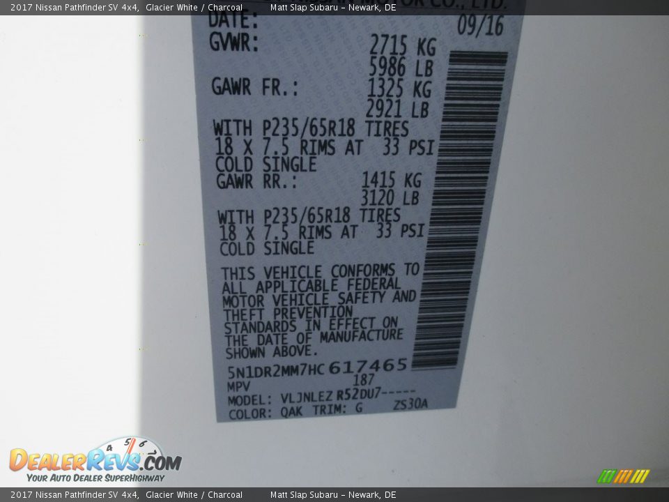 2017 Nissan Pathfinder SV 4x4 Glacier White / Charcoal Photo #29