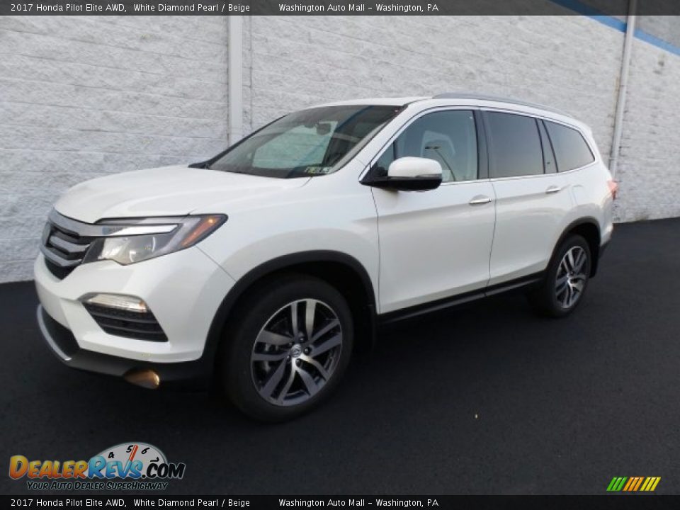 2017 Honda Pilot Elite AWD White Diamond Pearl / Beige Photo #5