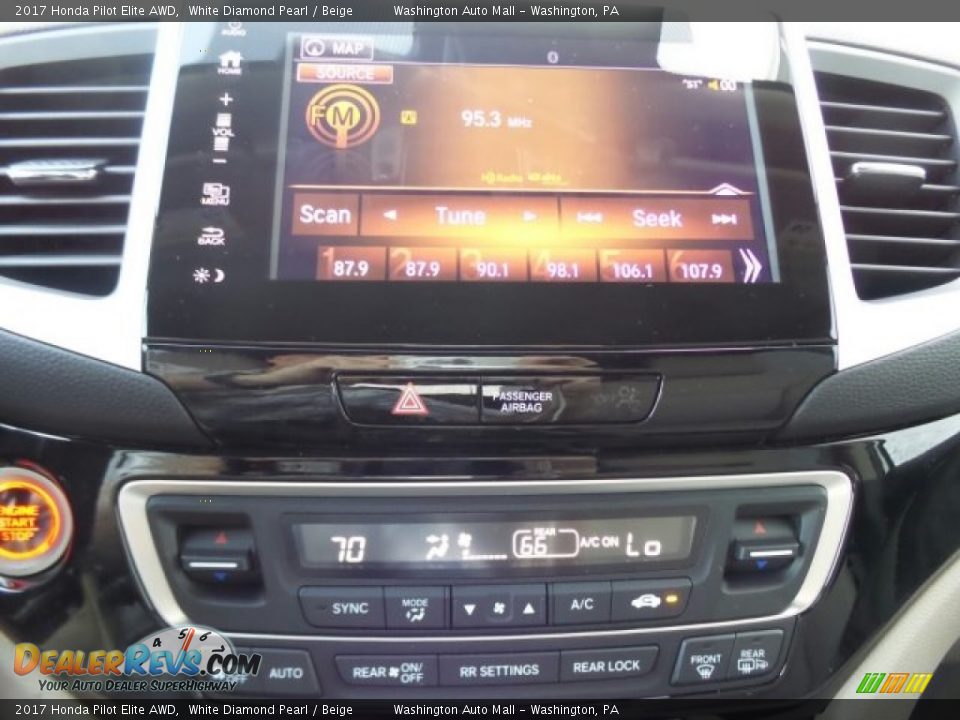2017 Honda Pilot Elite AWD White Diamond Pearl / Beige Photo #27