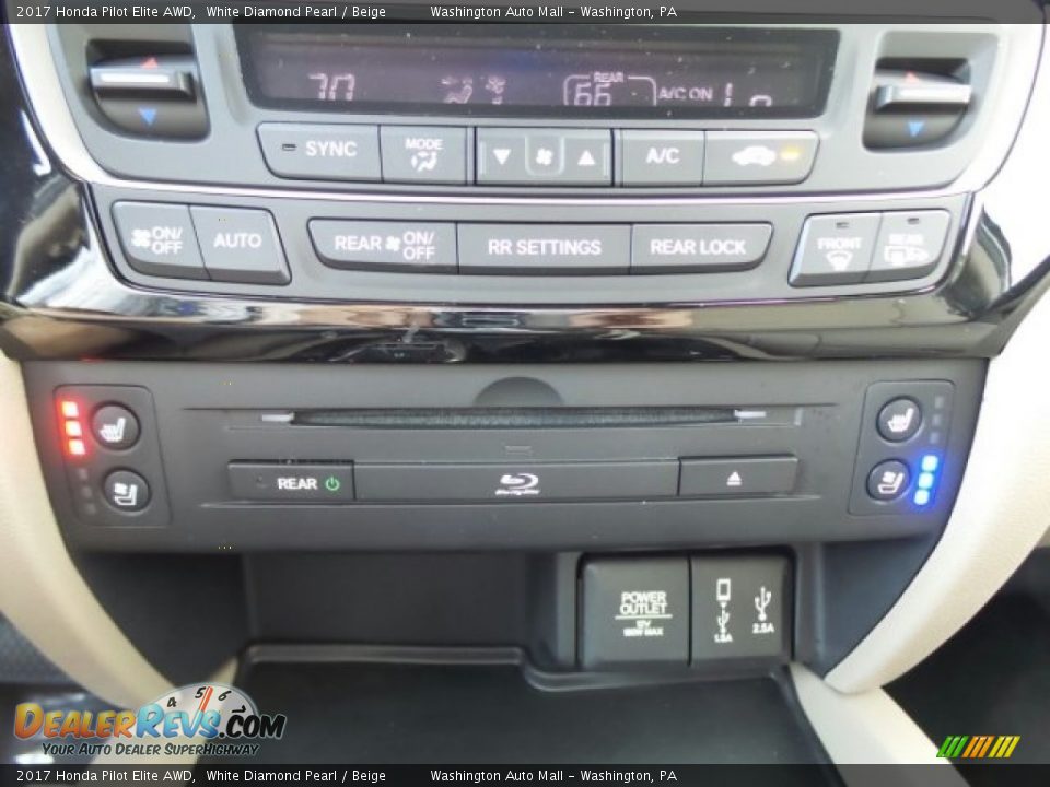 2017 Honda Pilot Elite AWD White Diamond Pearl / Beige Photo #32