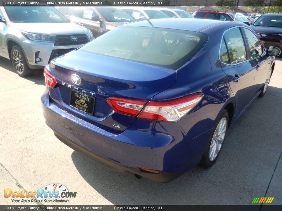 2018 Toyota Camry LE Blue Crush Metallic / Macadamia Photo #2