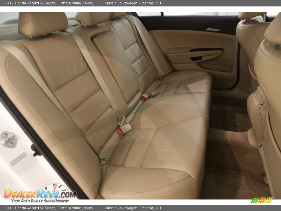 2012 Honda Accord SE Sedan Taffeta White / Ivory Photo #13
