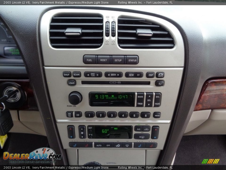 2003 Lincoln LS V8 Ivory Parchment Metallic / Espresso/Medium Light Stone Photo #28