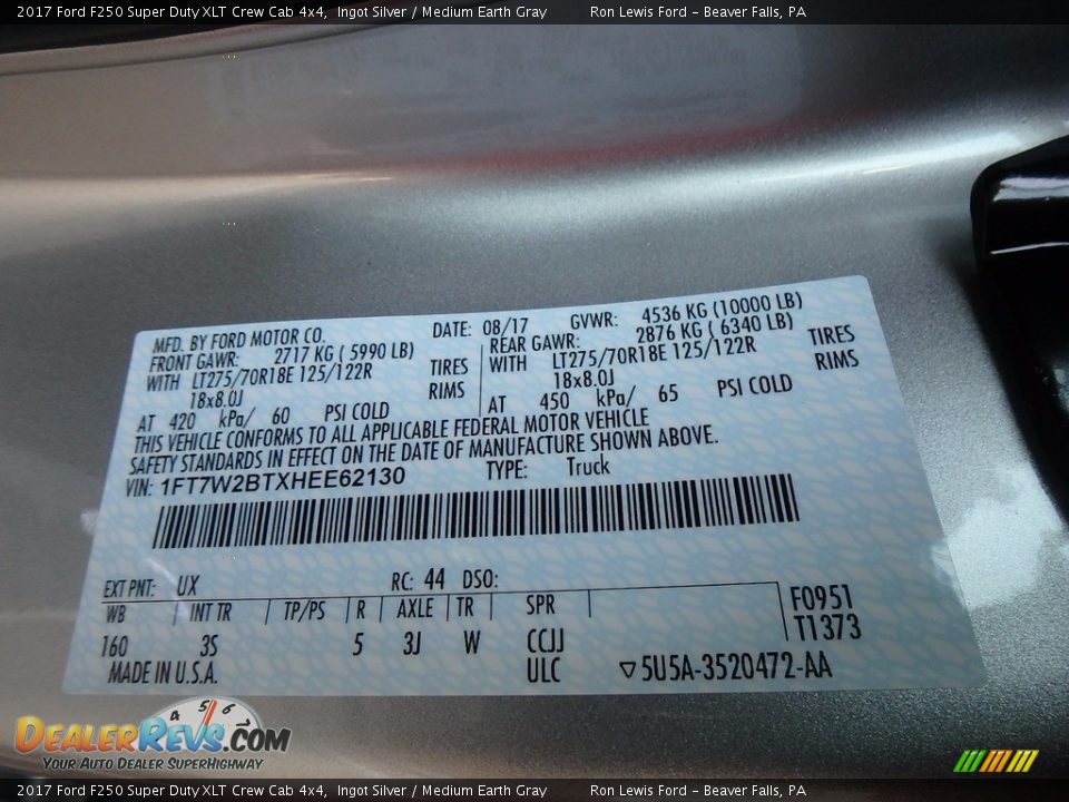 2017 Ford F250 Super Duty XLT Crew Cab 4x4 Ingot Silver / Medium Earth Gray Photo #14