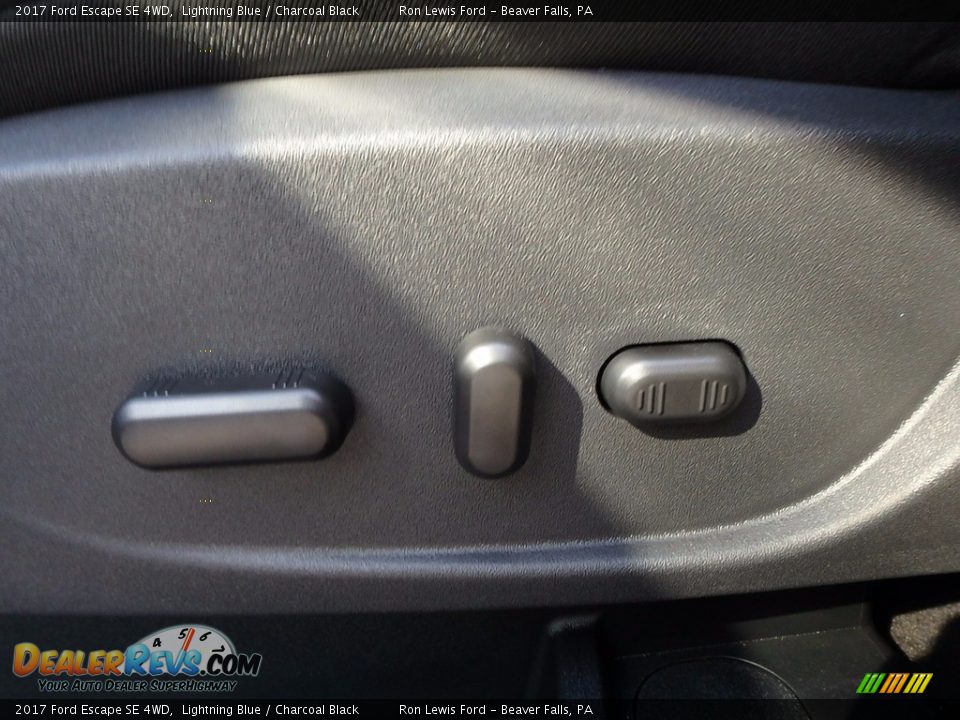 2017 Ford Escape SE 4WD Lightning Blue / Charcoal Black Photo #16