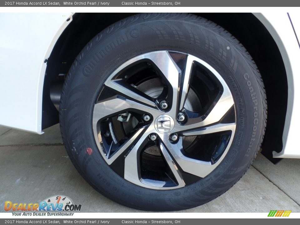 2017 Honda Accord LX Sedan White Orchid Pearl / Ivory Photo #16