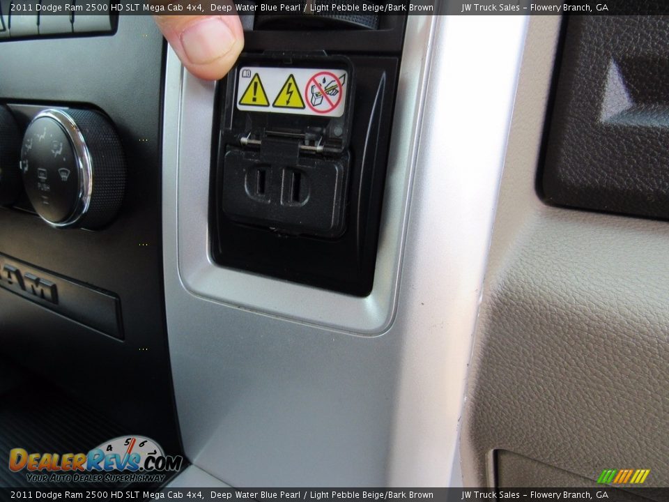 2011 Dodge Ram 2500 HD SLT Mega Cab 4x4 Deep Water Blue Pearl / Light Pebble Beige/Bark Brown Photo #34