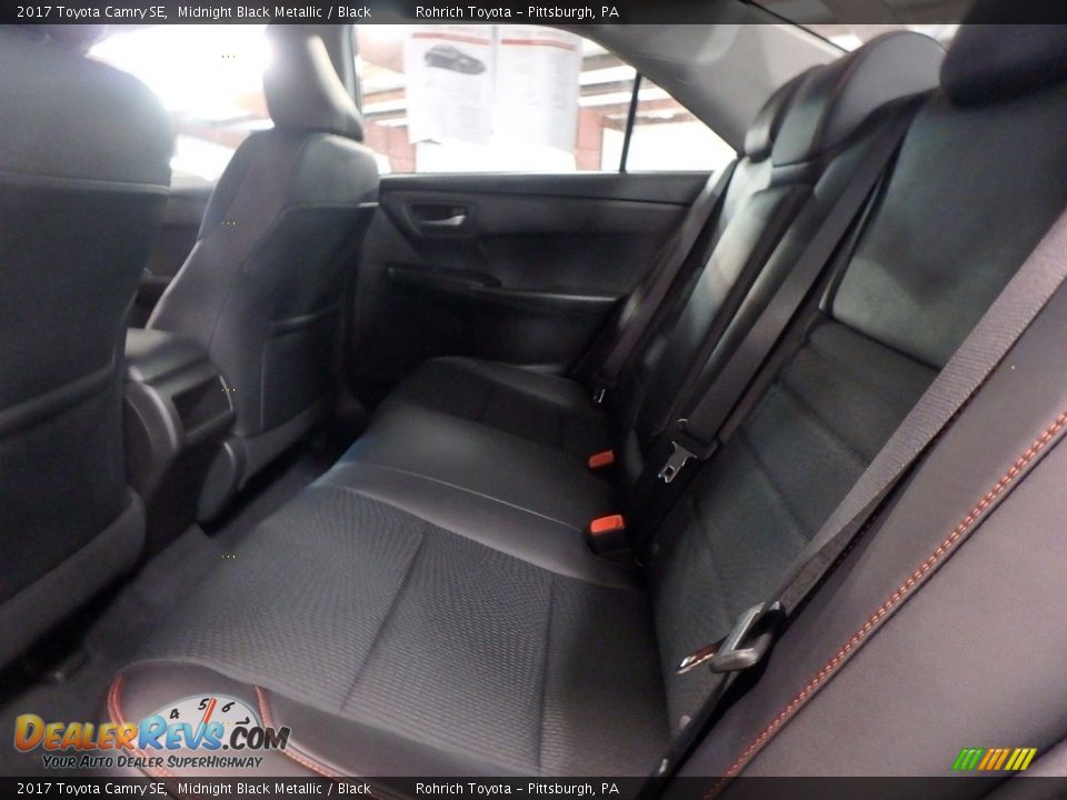 2017 Toyota Camry SE Midnight Black Metallic / Black Photo #7