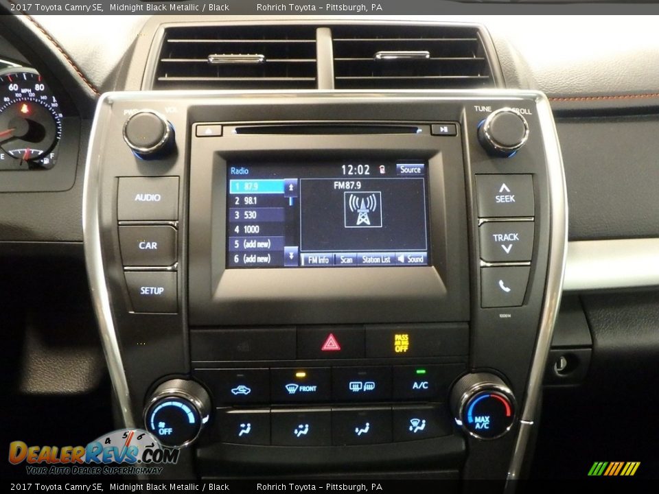 2017 Toyota Camry SE Midnight Black Metallic / Black Photo #12