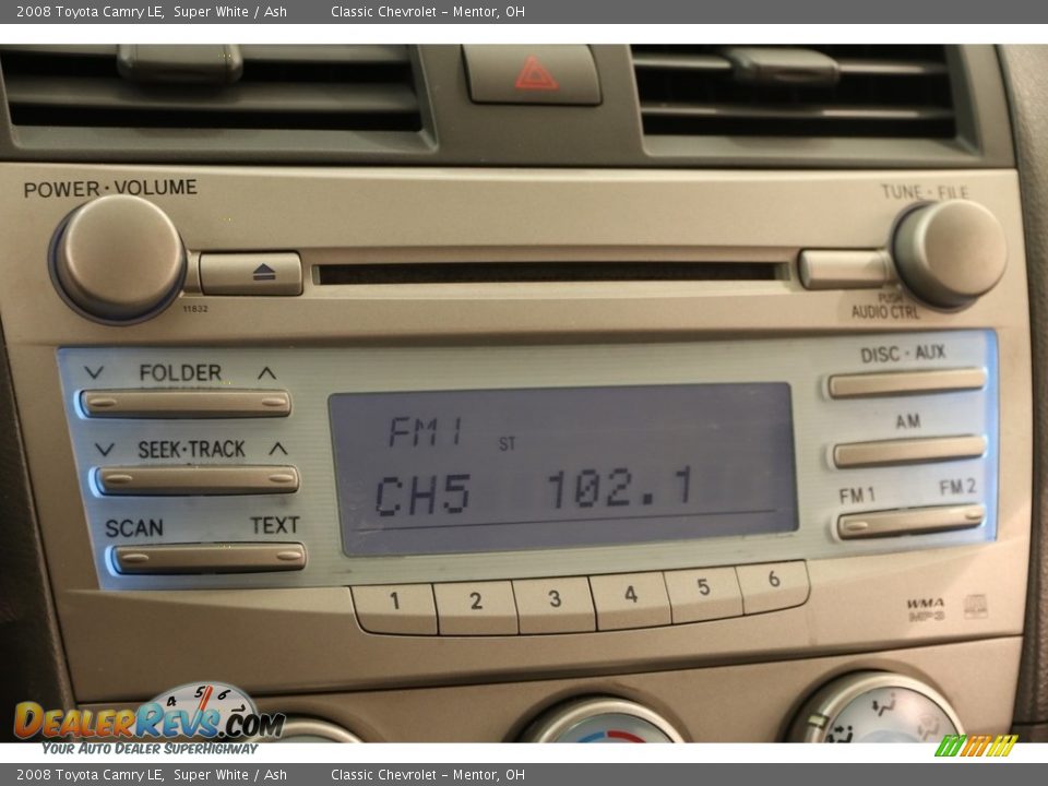 2008 Toyota Camry LE Super White / Ash Photo #10