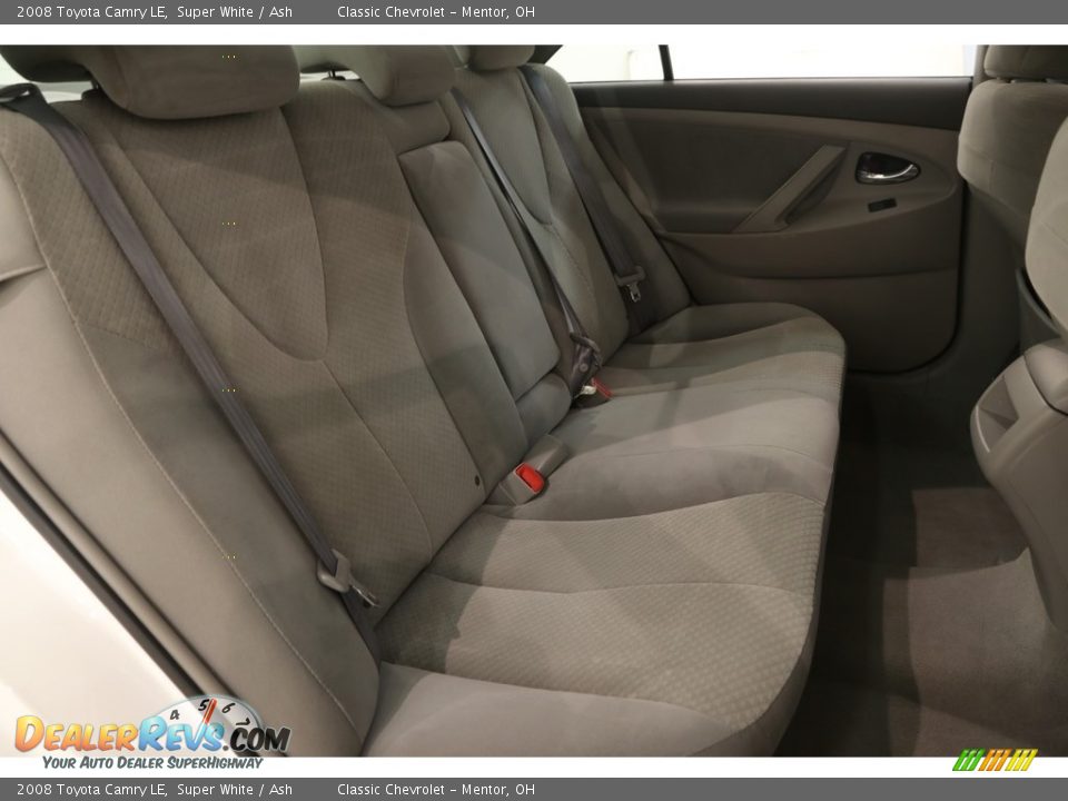 2008 Toyota Camry LE Super White / Ash Photo #14