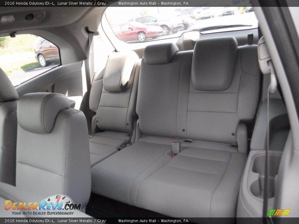 2016 Honda Odyssey EX-L Lunar Silver Metallic / Gray Photo #25