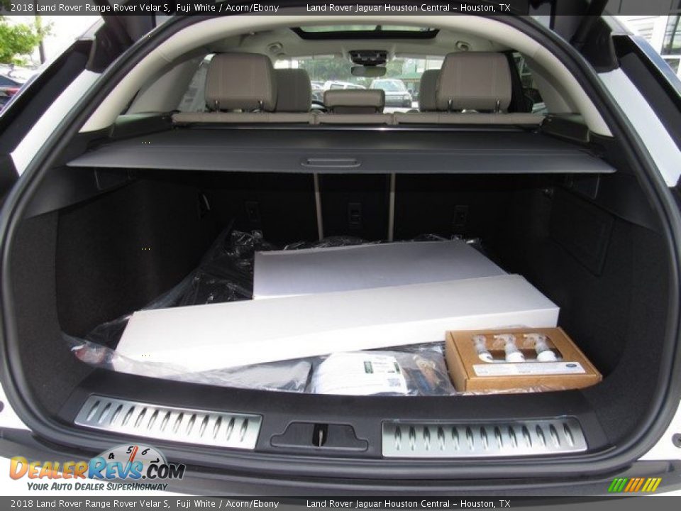 2018 Land Rover Range Rover Velar S Fuji White / Acorn/Ebony Photo #16