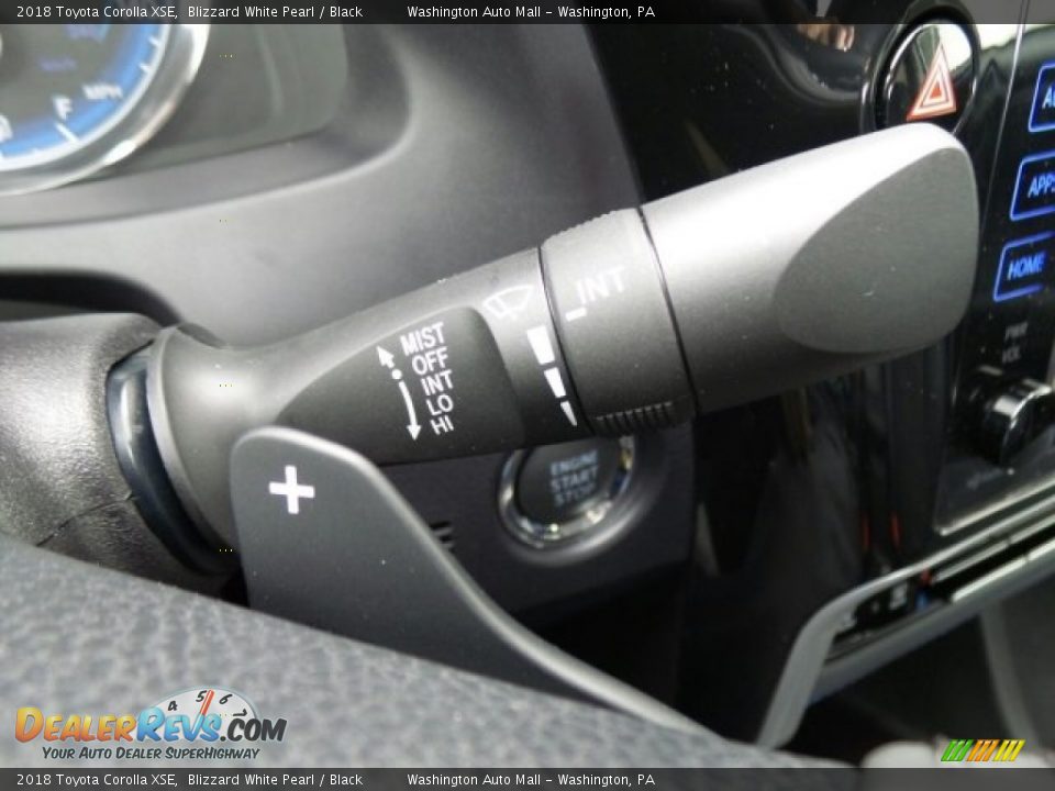 Controls of 2018 Toyota Corolla XSE Photo #29