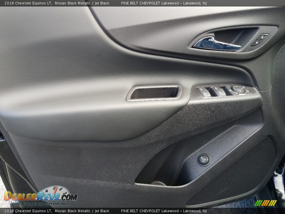 2018 Chevrolet Equinox LT Mosaic Black Metallic / Jet Black Photo #8
