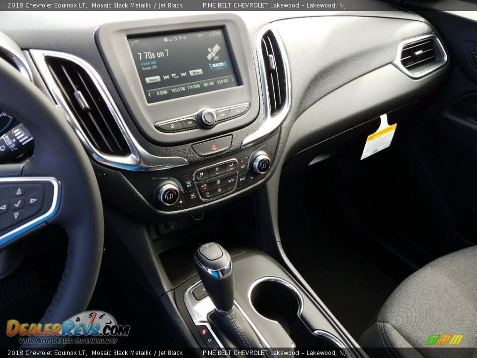 2018 Chevrolet Equinox LT Mosaic Black Metallic / Jet Black Photo #10
