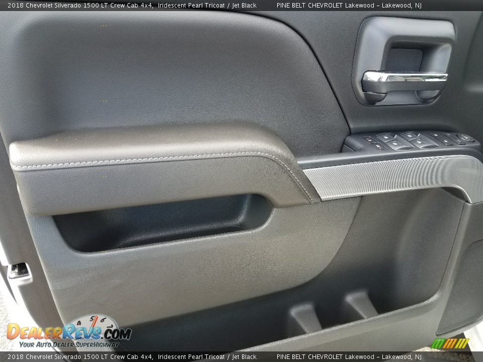 2018 Chevrolet Silverado 1500 LT Crew Cab 4x4 Iridescent Pearl Tricoat / Jet Black Photo #8