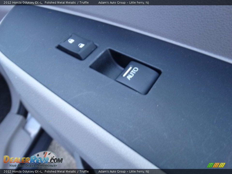 2012 Honda Odyssey EX-L Polished Metal Metallic / Truffle Photo #18