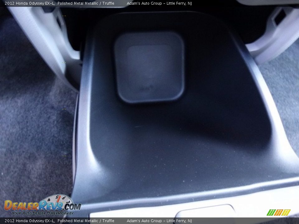 2012 Honda Odyssey EX-L Polished Metal Metallic / Truffle Photo #33