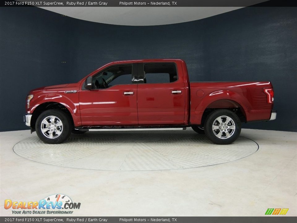 2017 Ford F150 XLT SuperCrew Ruby Red / Earth Gray Photo #4