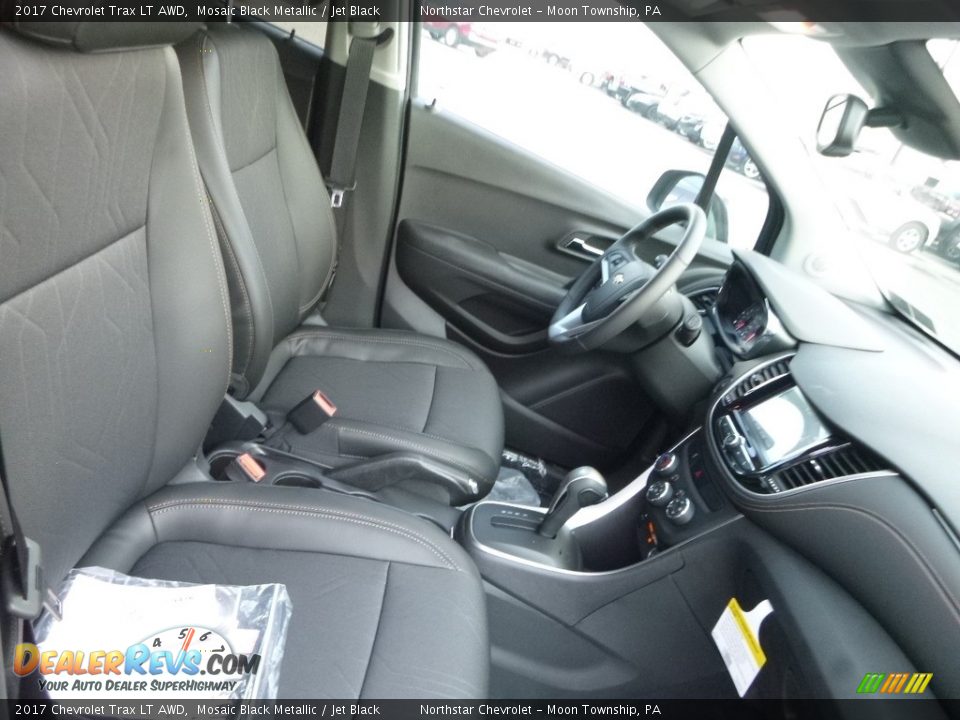 2017 Chevrolet Trax LT AWD Mosaic Black Metallic / Jet Black Photo #10