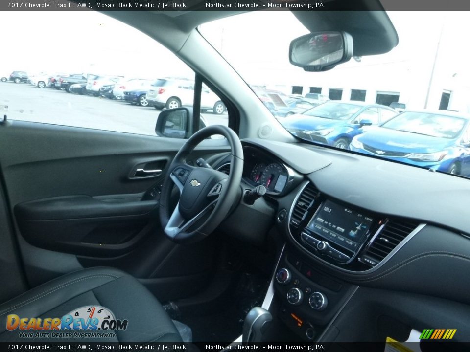 2017 Chevrolet Trax LT AWD Mosaic Black Metallic / Jet Black Photo #11
