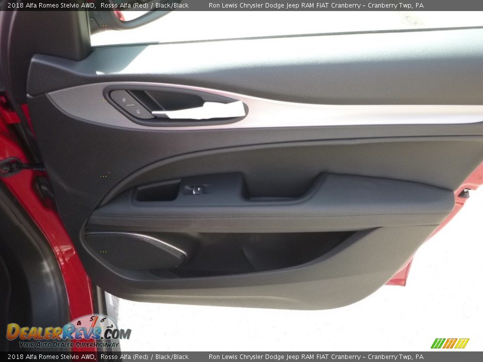 2018 Alfa Romeo Stelvio AWD Rosso Alfa (Red) / Black/Black Photo #14