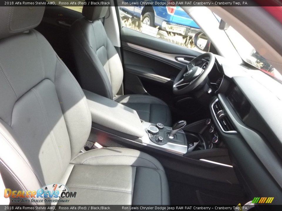 2018 Alfa Romeo Stelvio AWD Rosso Alfa (Red) / Black/Black Photo #15